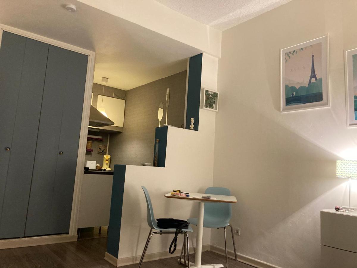 Dragon Avec Gardien Appartement