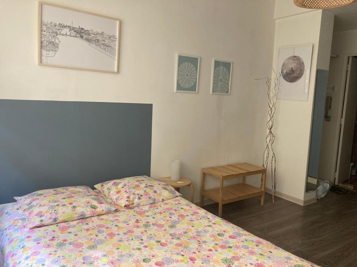 Dragon Avec Gardien Appartement